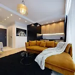 Urban Chic - Sokolska 30 Towers -studio - S74 * Katowice